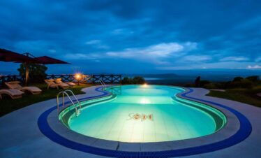 Lake Nakuru Safari Lodges