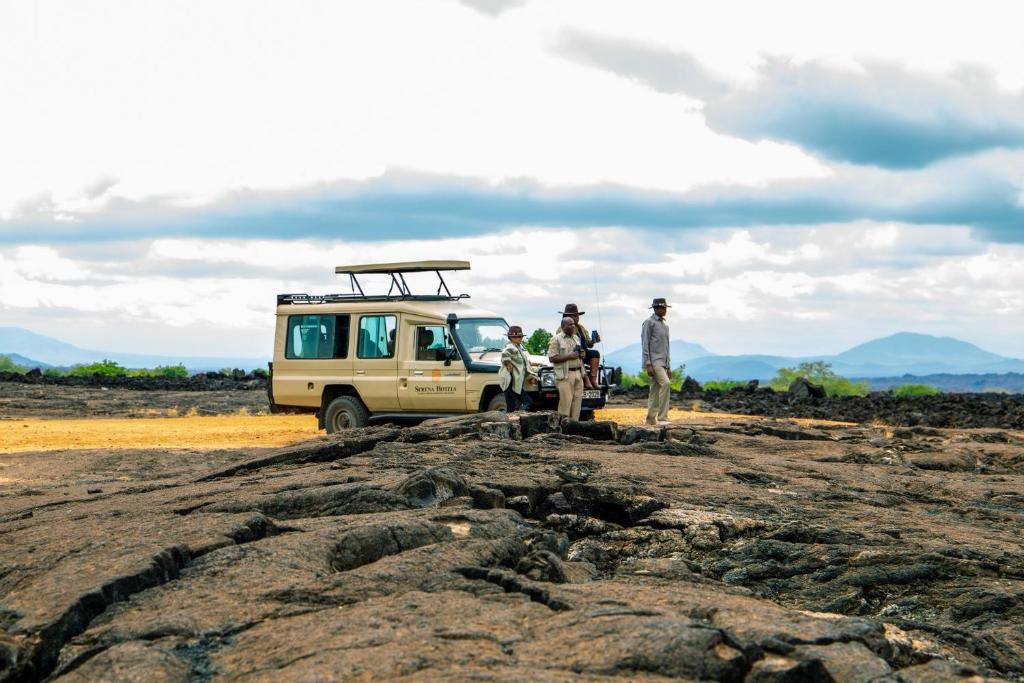 Diani Jeep Safari to Tsavo East, Amboseli, Tsavo West and Saltlick Ssafari