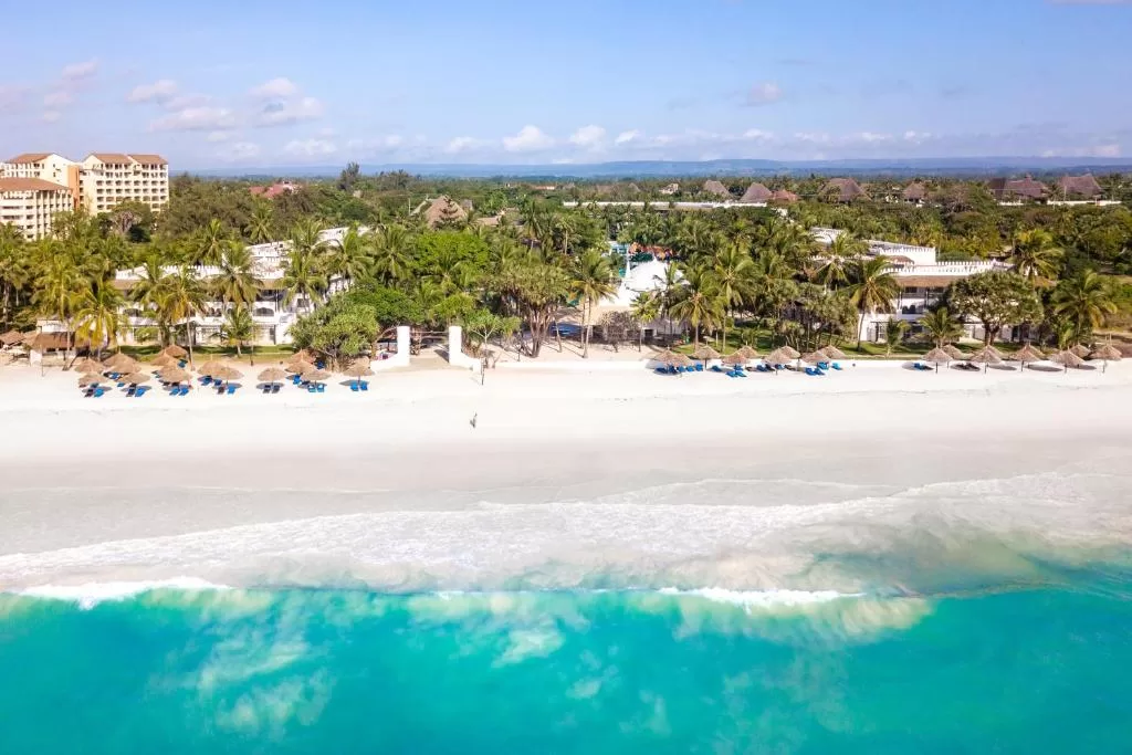 Diani Beach Holiday and Safari package